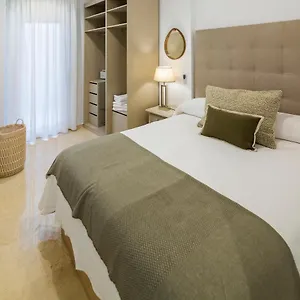  Apartment Apartamento Emilio Luque Cinco